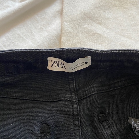 Zara the high waste skinny jeans, size 8, black - Picture 7 of 9